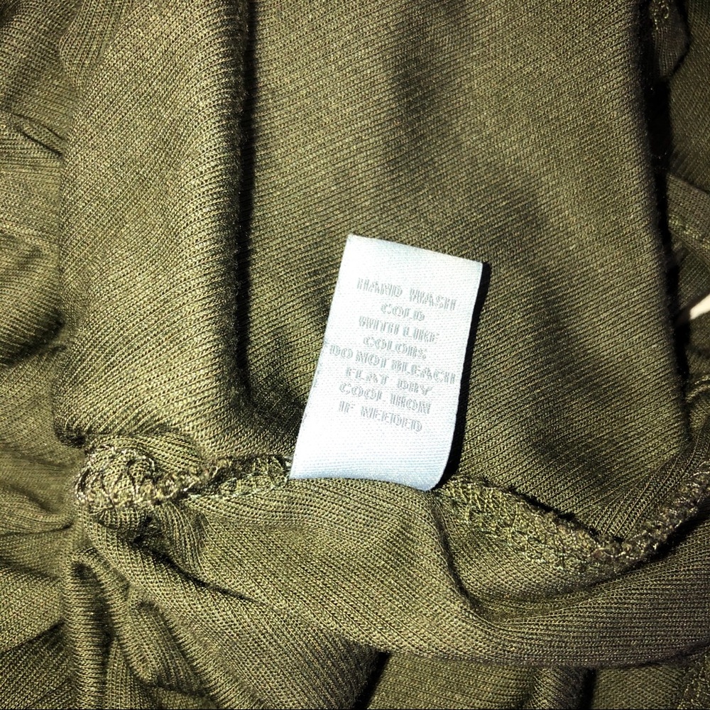 Charlotte Russe Hunter Army Green Lace Up Crop Top - Picture 6 of 11